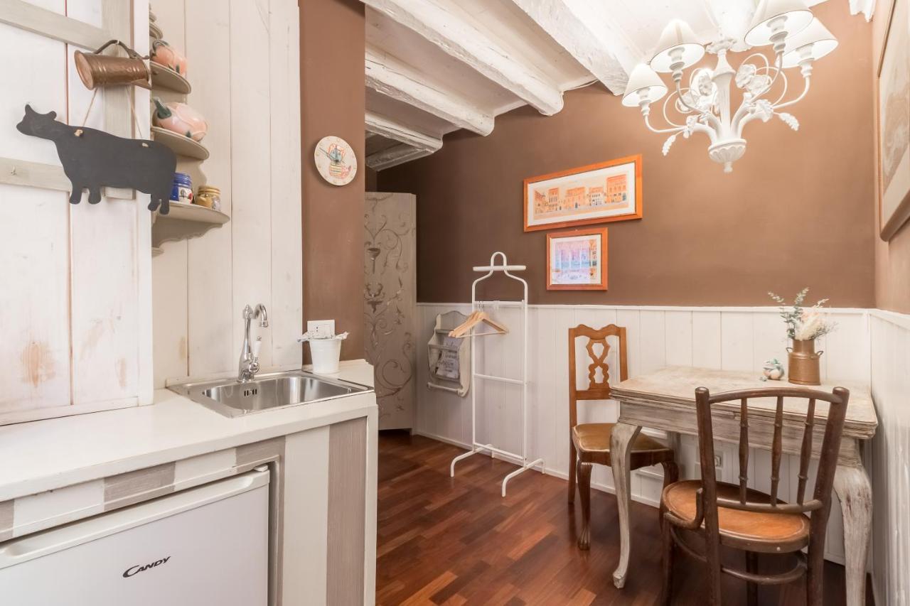 Ca Falier Piccolo - Little Sweet Studio In 10-12 Minutes From Bus&Train Station Appartement Venetië Buitenkant foto