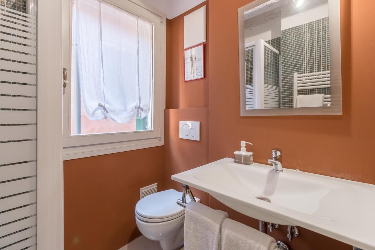 Ca Falier Piccolo - Little Sweet Studio In 10-12 Minutes From Bus&Train Station Appartement Venetië Buitenkant foto